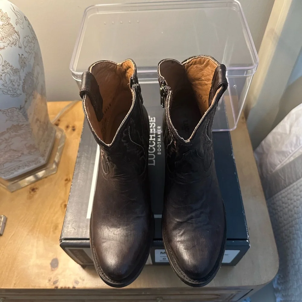 Luchesse Boots - Picture 2 of 6